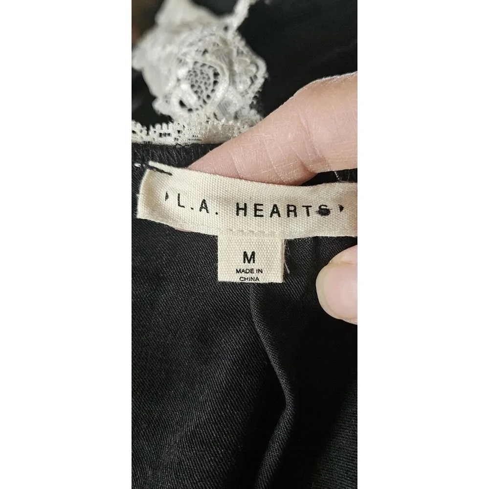 LA Hearts white Lace trim black solid satin slip Sz Small‎